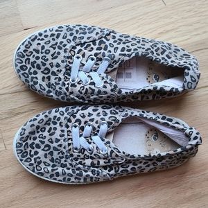 Little girls leopard print shoes